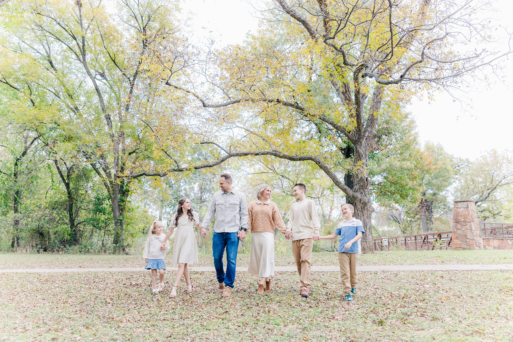 Fall family photos ideas in Mansfield at Elmer W. Oliver Nature Park
